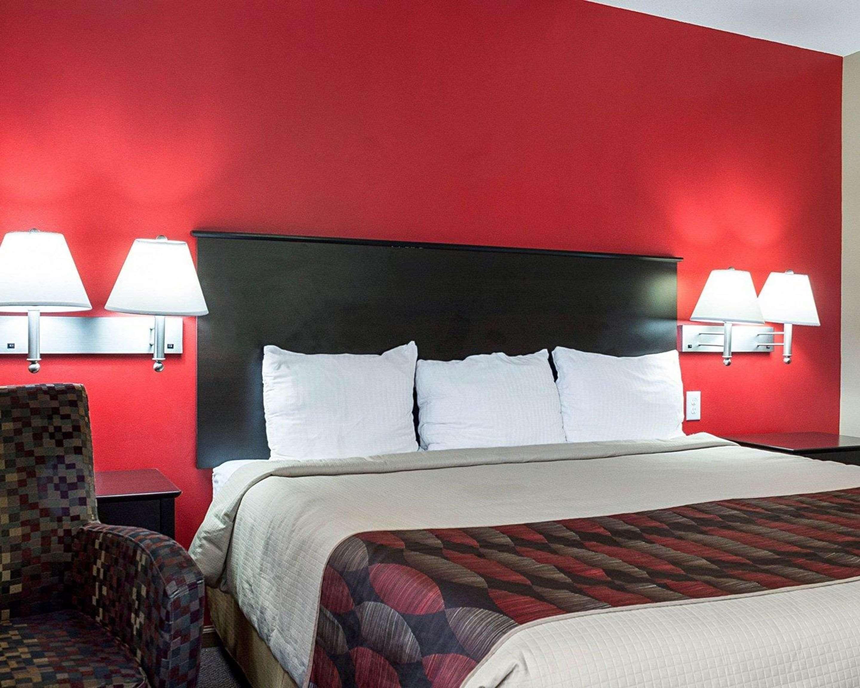 Econo Lodge Джеймстаун Екстер'єр фото